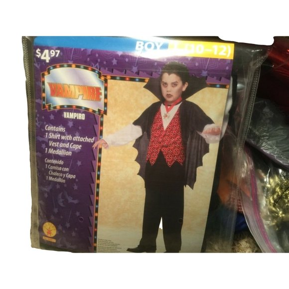 Vampire Halloween Costume- Size boys LG (10-12)— New - Picture 1 of 5